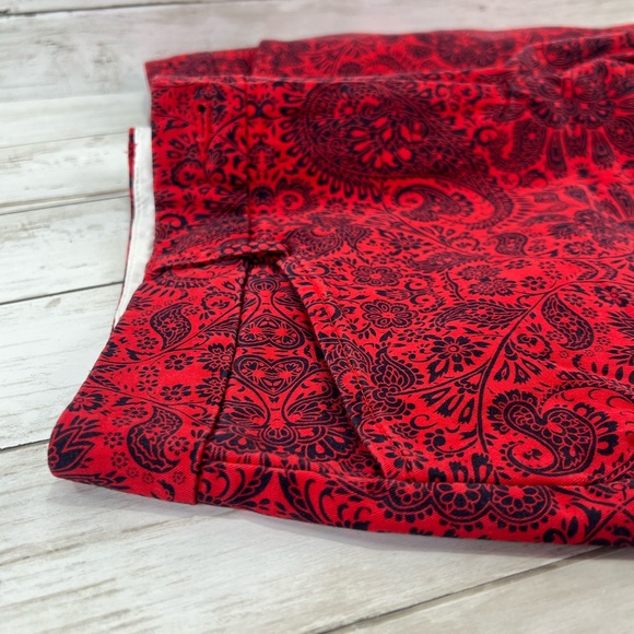 Lands' End Shorts Womens Size 10 Red Blue Paisley Print Mid Rise Stretch Casual - Picture 12 of 12